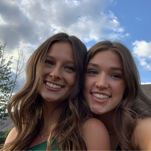 Meet your Posher, Sophie - Picture 1 of 4